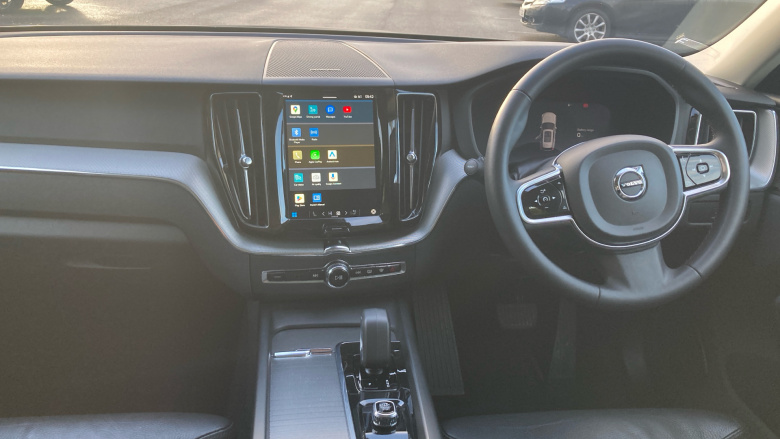 Volvo XC60 2.0 T6 [350] RC PHEV Plus Dark 5dr AWD Geartronic Estate